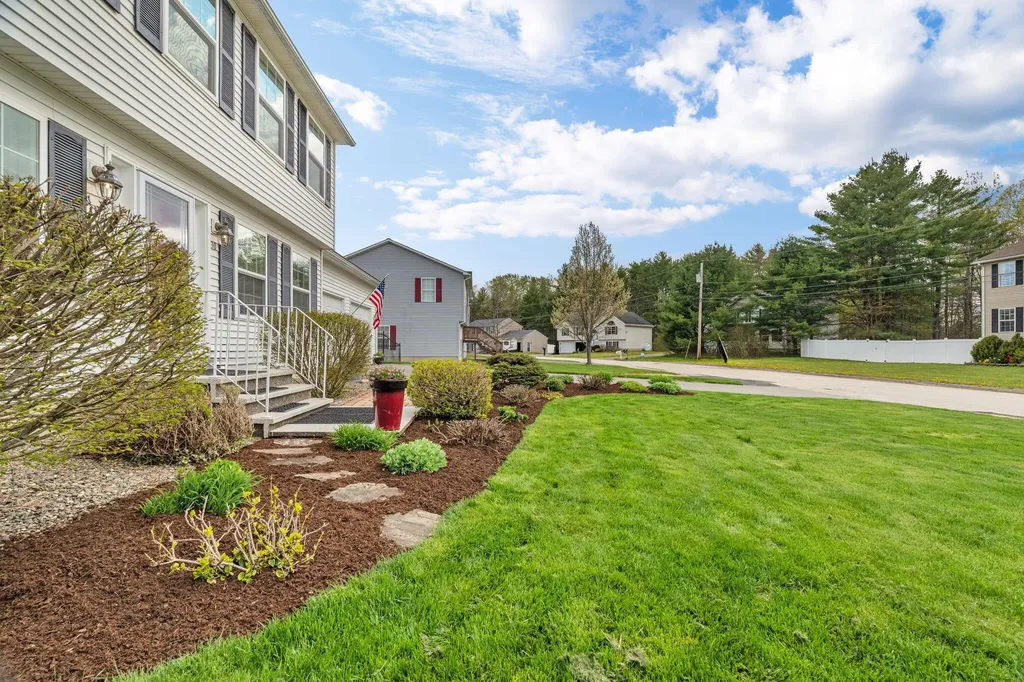 30 Bowdoin Drive Brewer ME 04412