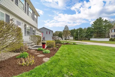 30 Bowdoin Drive Brewer ME 04412
