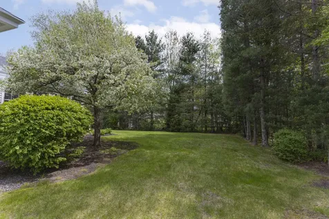 4 Rays Circle Scarborough ME 04074