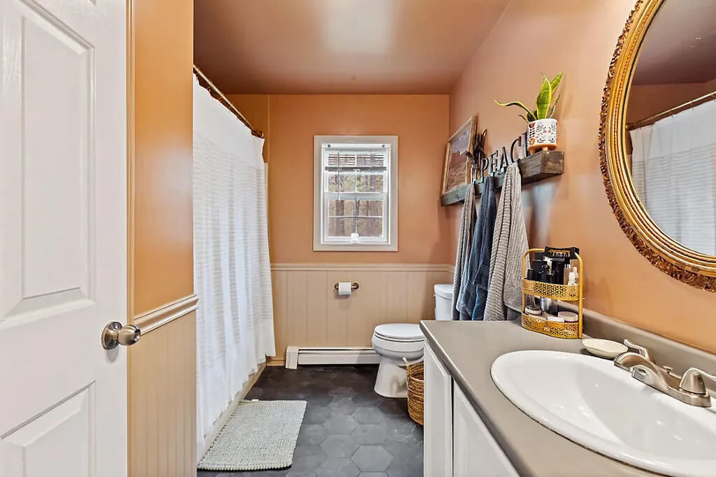 304 Rocky Shore Lane Oakland ME 04963
