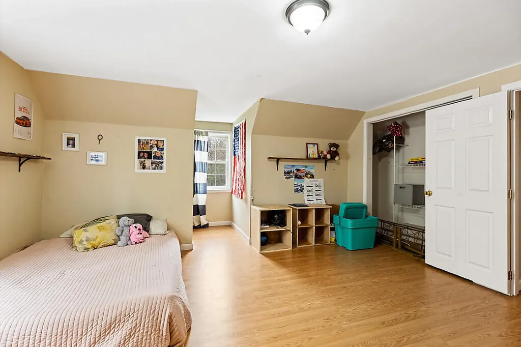 304 Rocky Shore Lane Oakland ME 04963