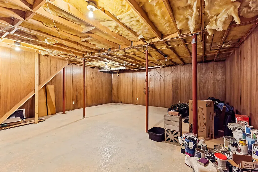 304 Rocky Shore Lane Oakland ME 04963