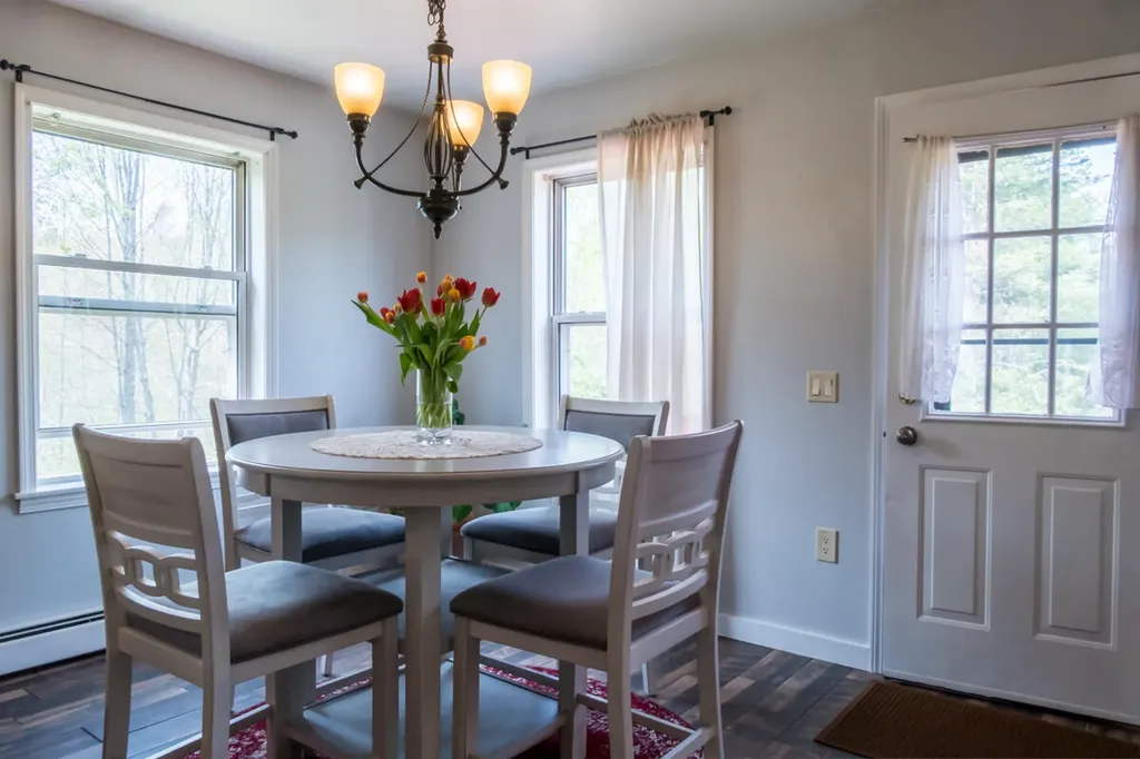 10 Radley Road Freeport ME 04032