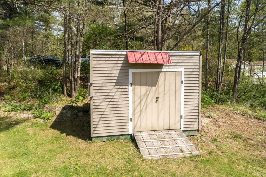 10 Radley Road Freeport ME 04032