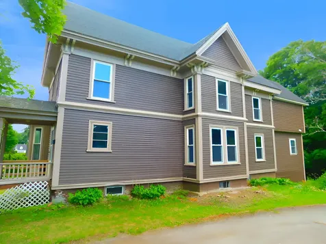 10 Elm Street Houlton ME 04730