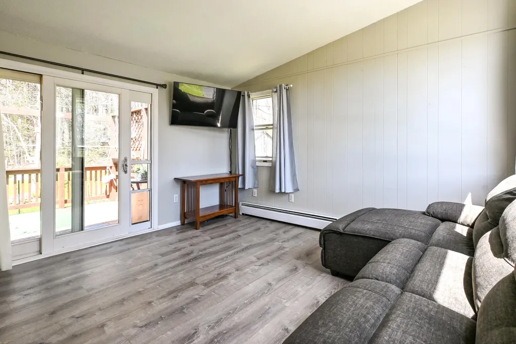 27 Elmwood Drive Saco ME 04072
