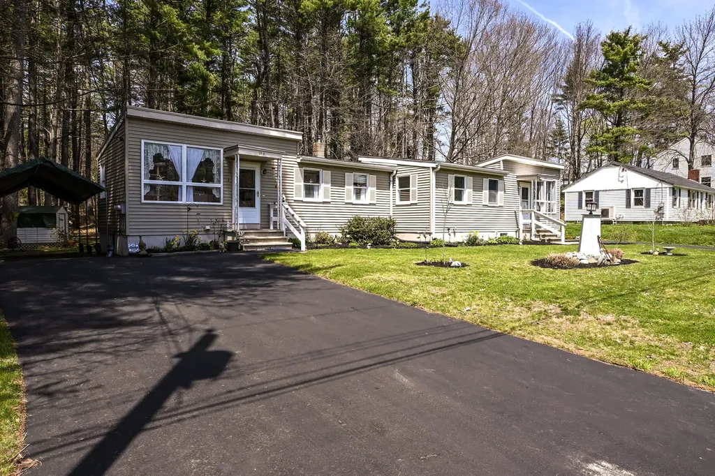 27 Elmwood Drive Saco ME 04072