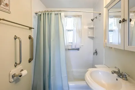 27 Elmwood Drive Saco ME 04072