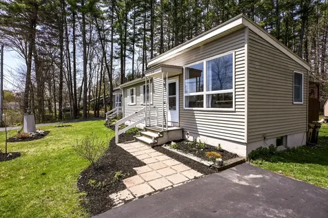 27 Elmwood Drive Saco ME 04072