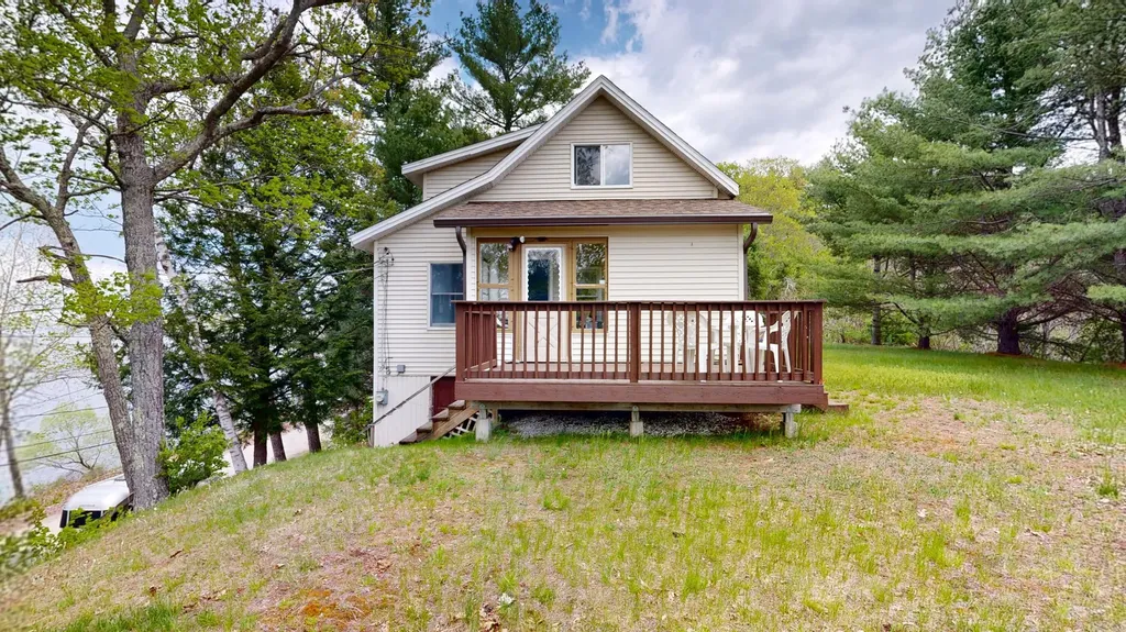 57 Riley Road Sabattus ME 04280