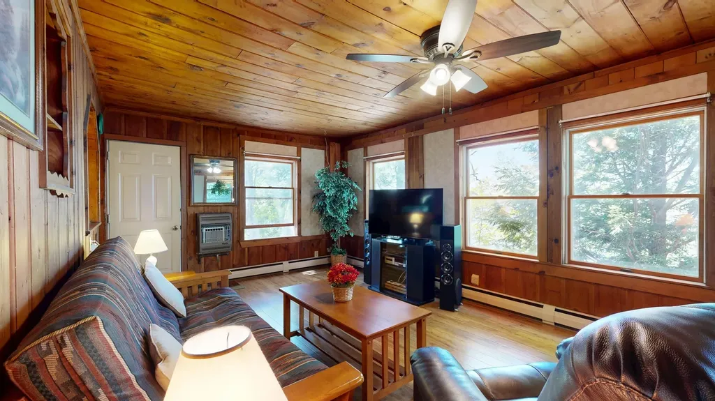 57 Riley Road Sabattus ME 04280