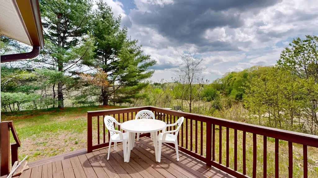 57 Riley Road Sabattus ME 04280