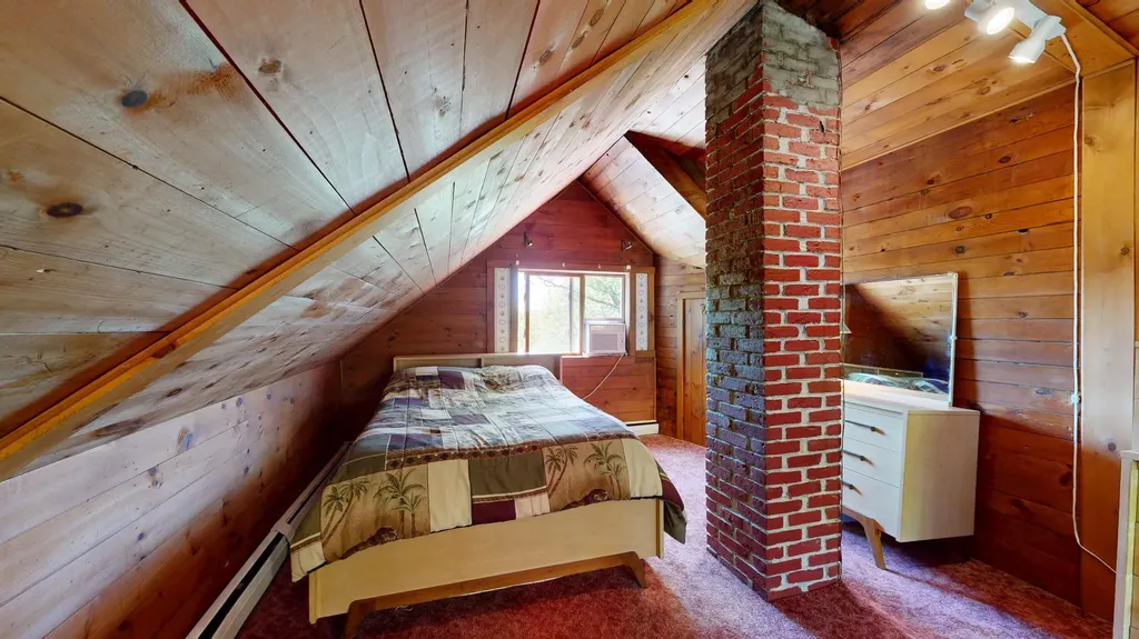 57 Riley Road Sabattus ME 04280