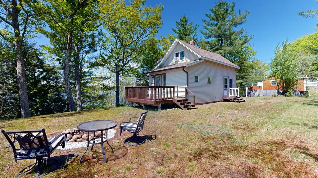 57 Riley Road Sabattus ME 04280