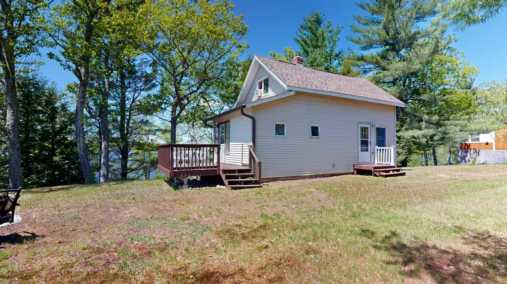 57 Riley Road Sabattus ME 04280