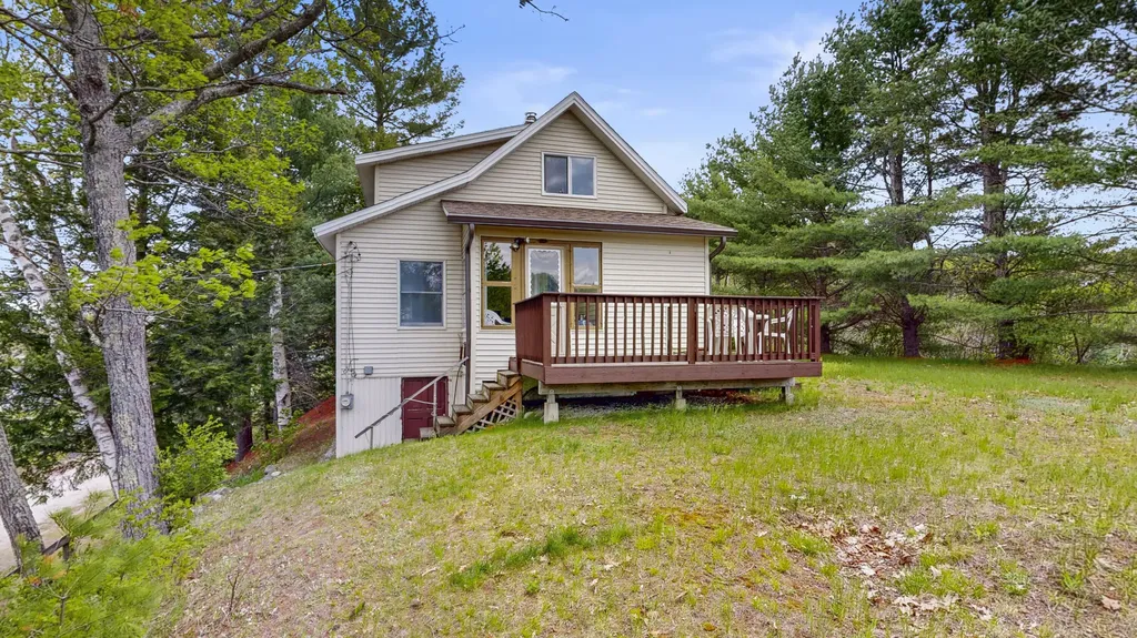 57 Riley Road Sabattus ME 04280