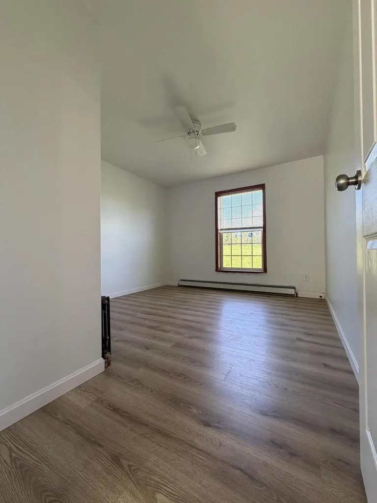 10 Heino Lane China ME 04358