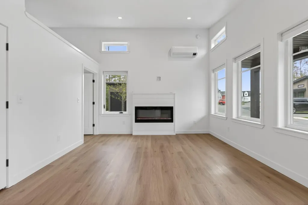 15 Canter Way Scarborough ME 04074
