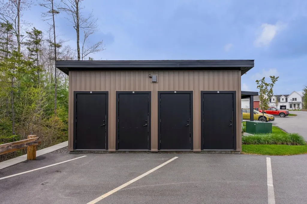 15 Canter Way Scarborough ME 04074