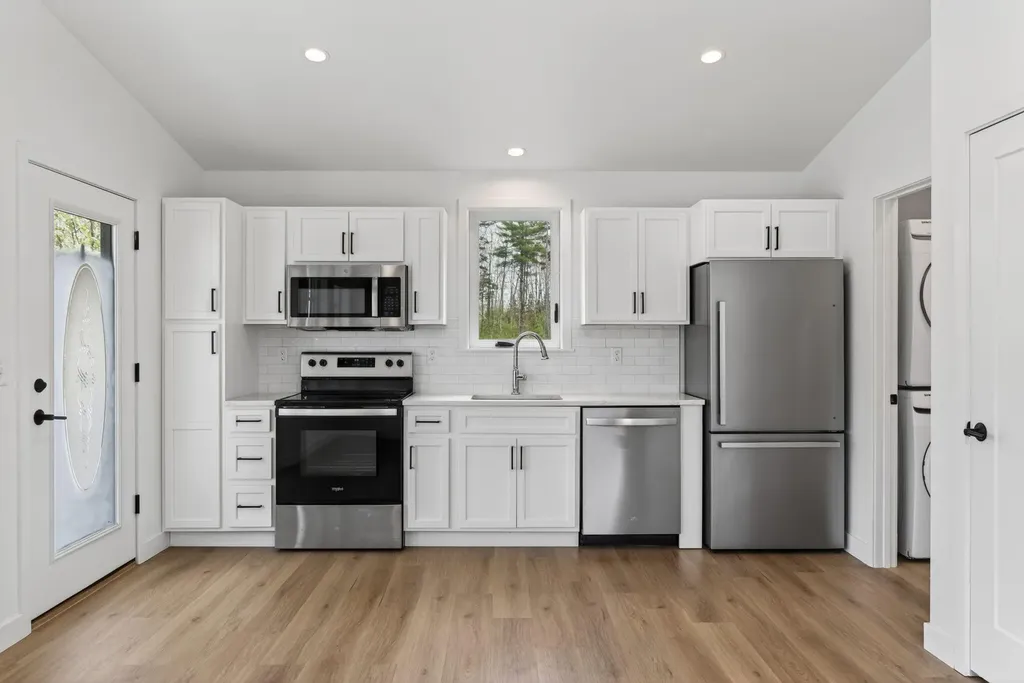 15 Canter Way Scarborough ME 04074