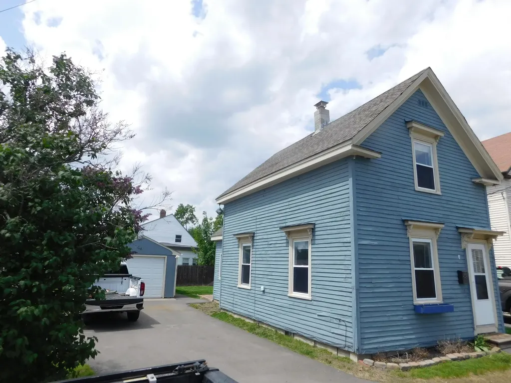 7 Doyle Court Brewer ME 04412
