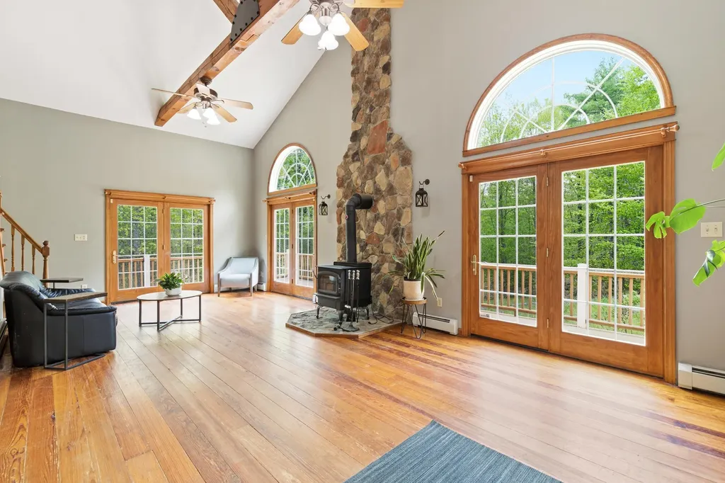 52 Valerie Lane New Gloucester ME 04260