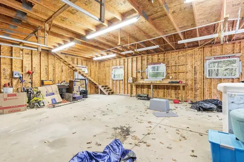 52 Valerie Lane New Gloucester ME 04260