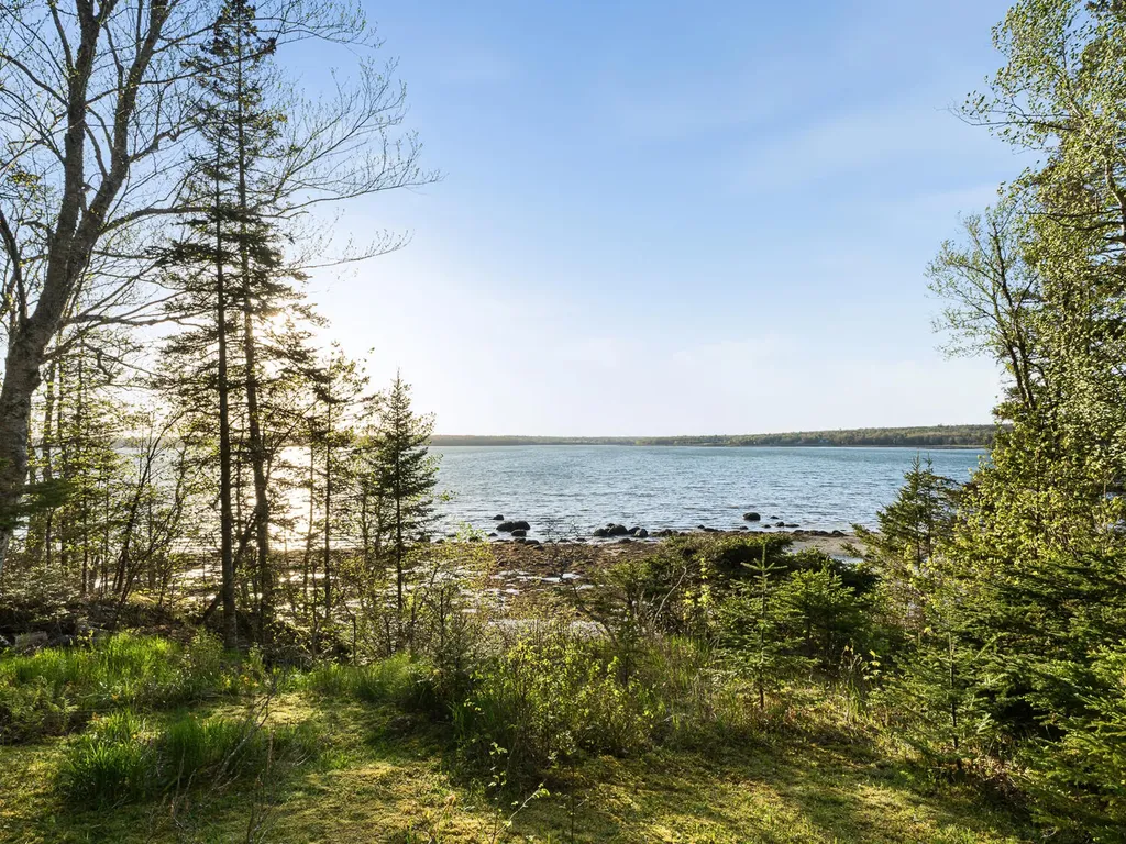 305 Bay View Drive Bar Harbor ME 04609