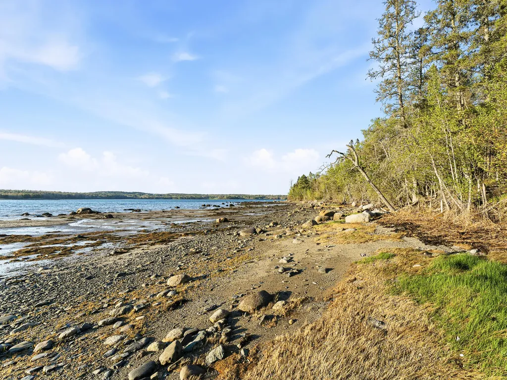 305 Bay View Drive Bar Harbor ME 04609