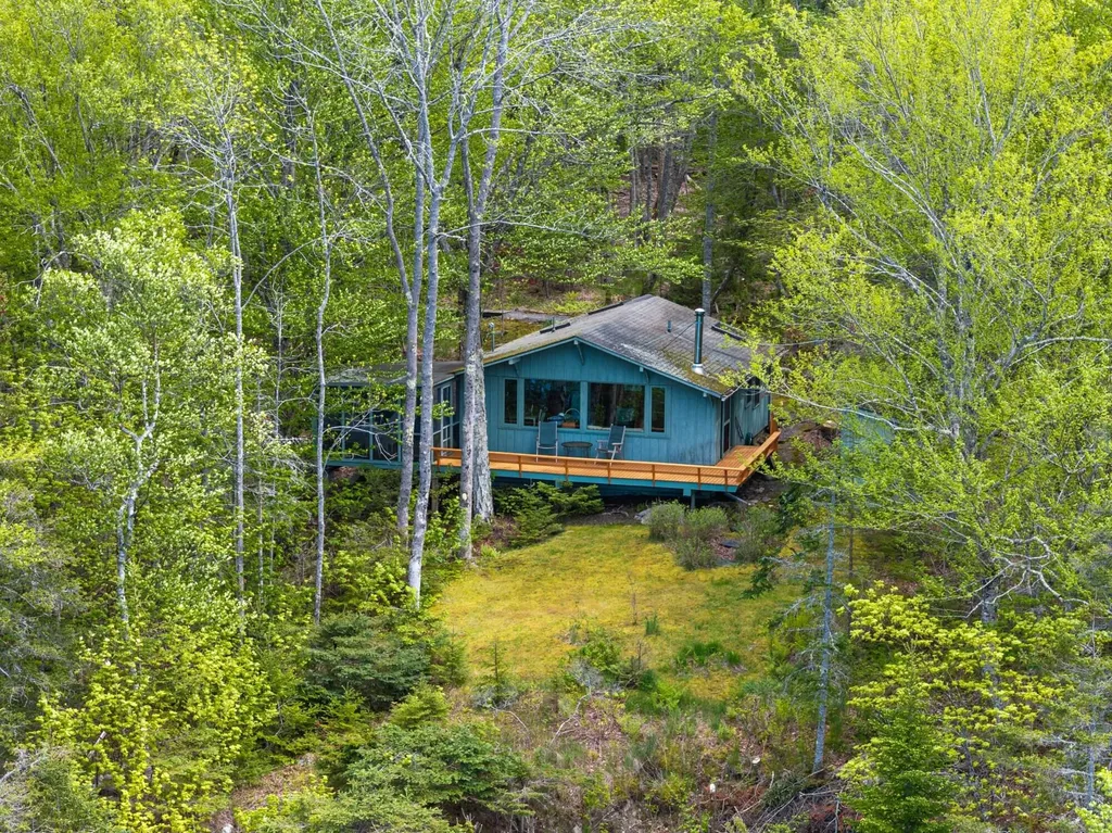 305 Bay View Drive Bar Harbor ME 04609