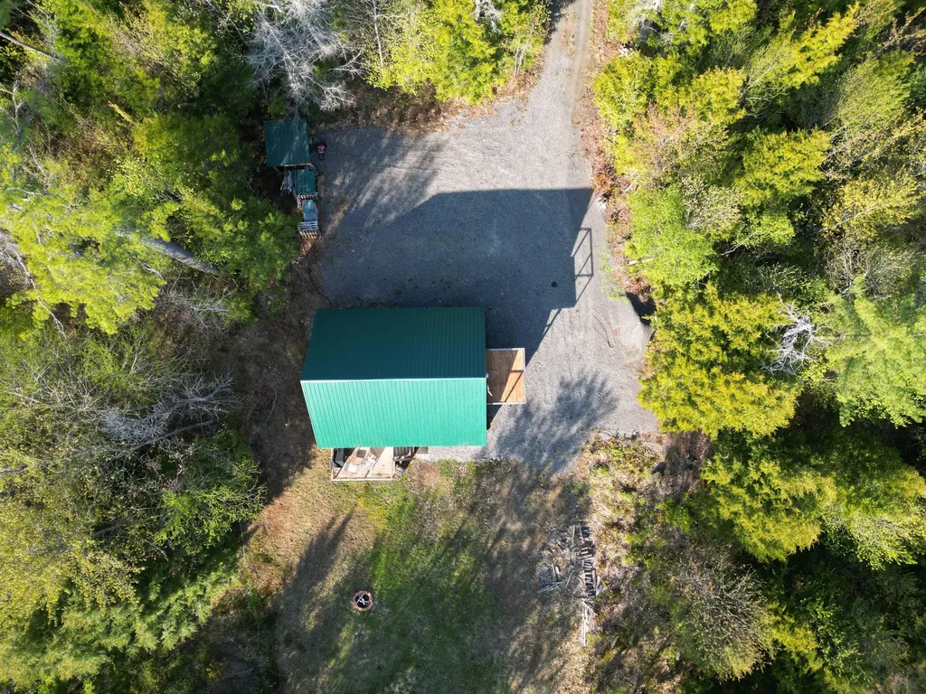21 Angel Lane Medford ME 04463
