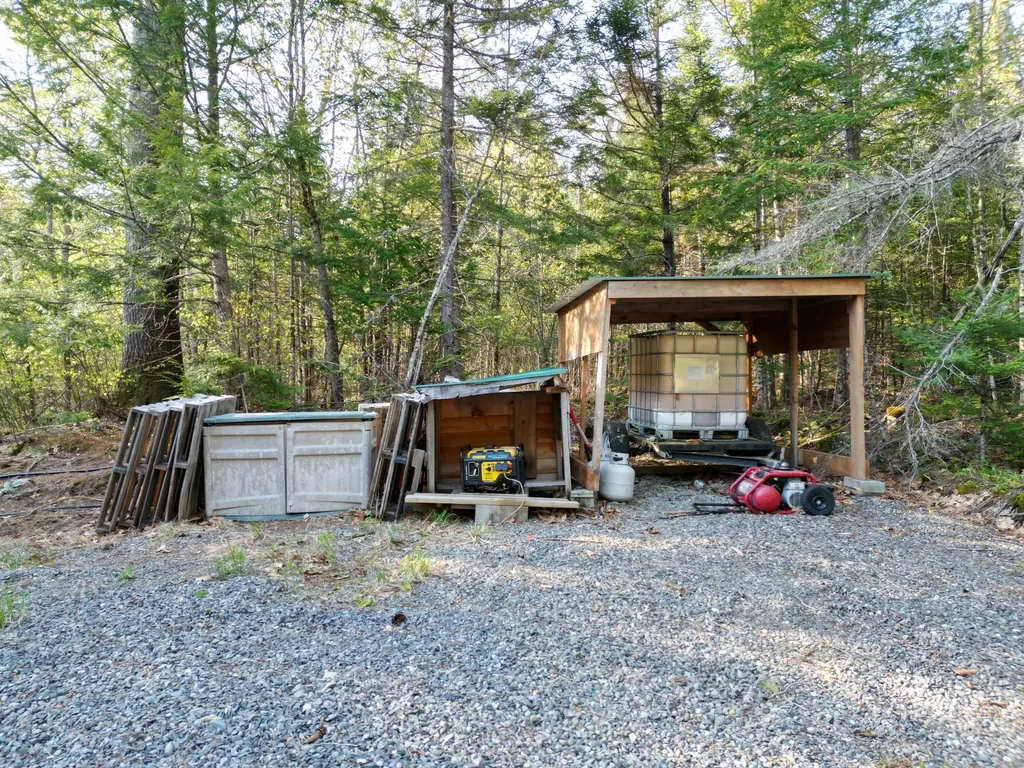 21 Angel Lane Medford ME 04463
