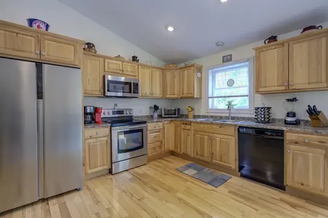 109 Highland Ridge Hollis ME 04042