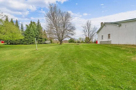 752 Detroit Road Troy ME 04987