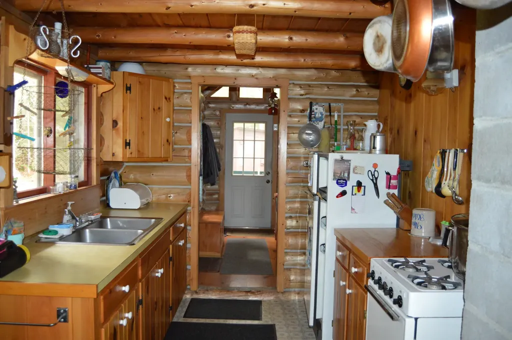 M1 L12-10 Toothaker Island Rangeley Plt ME 04970