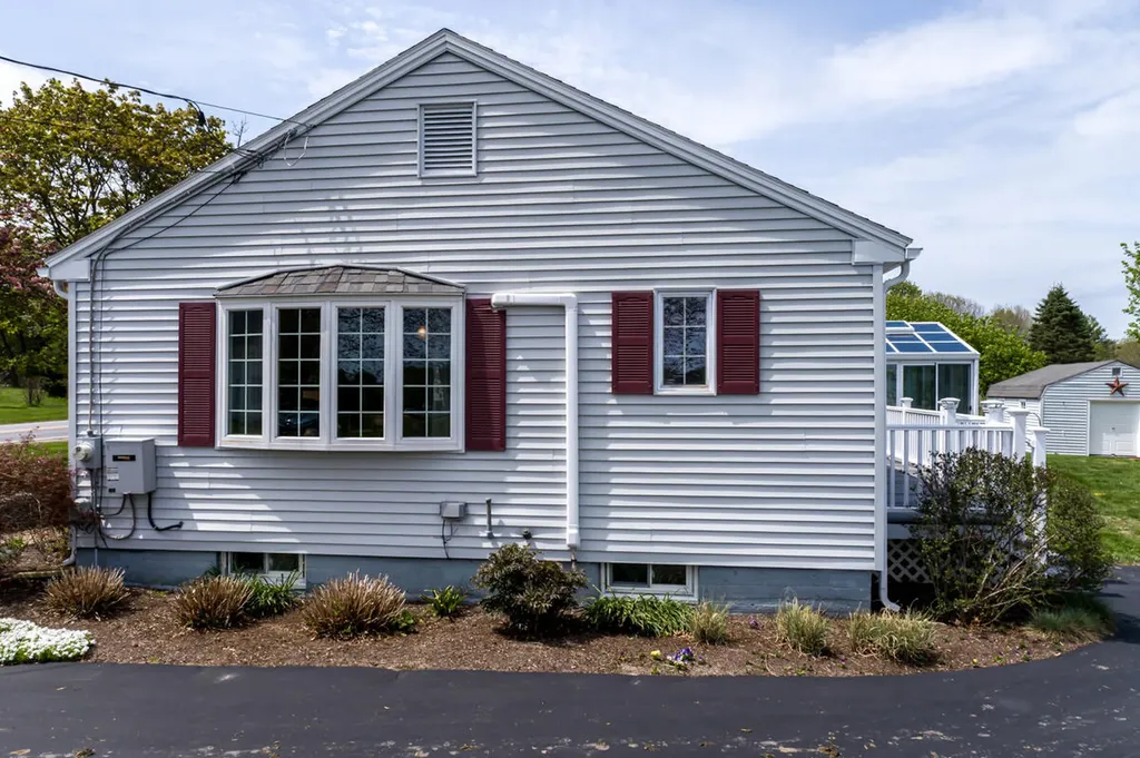 800 North Road North Yarmouth ME 04097