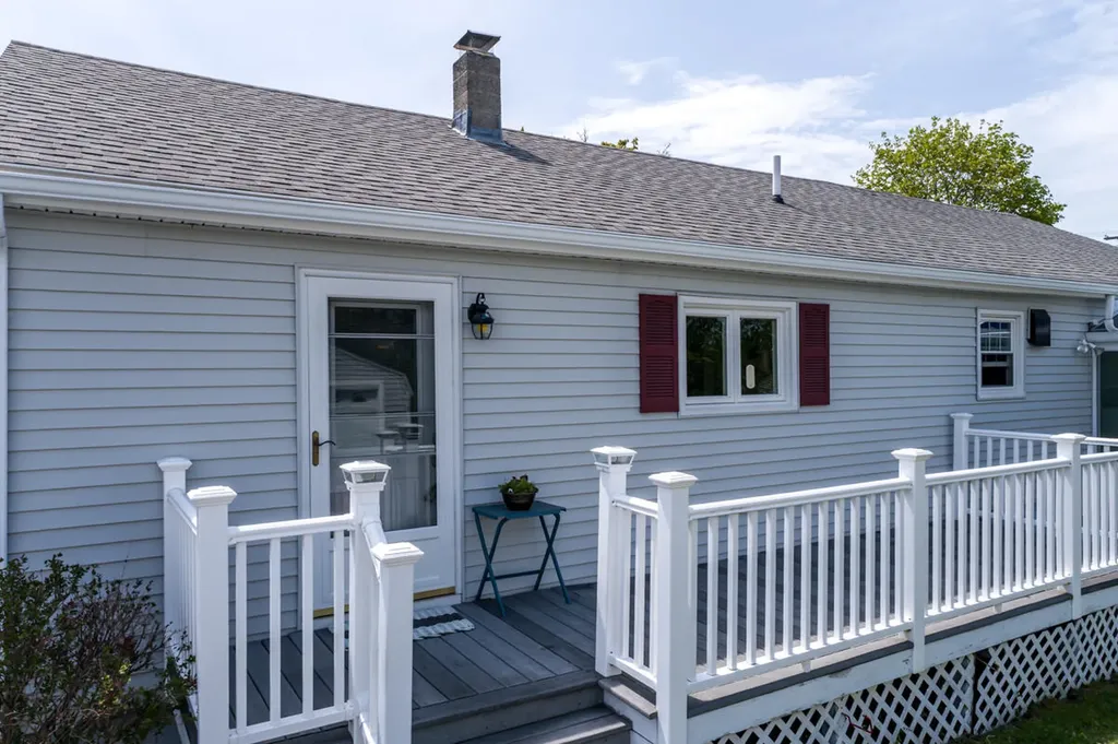 800 North Road North Yarmouth ME 04097