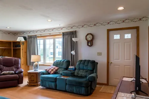 800 North Road North Yarmouth ME 04097