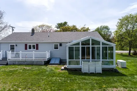 800 North Road North Yarmouth ME 04097