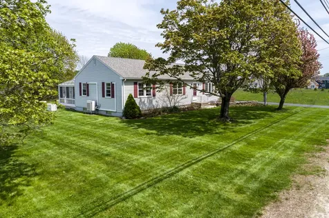 800 North Road North Yarmouth ME 04097