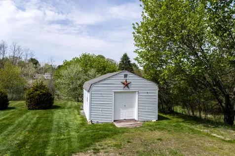 800 North Road North Yarmouth ME 04097