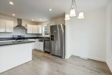 11 Cookson Road Burnham ME 04922