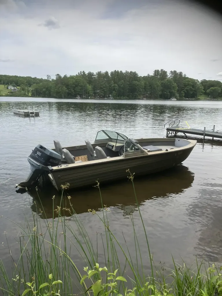 82 Lakeside Drive Saint Albans ME 04971