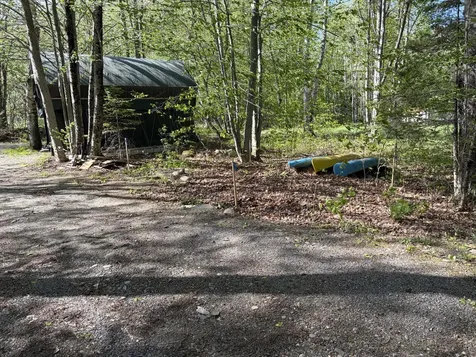 82 Lakeside Drive Saint Albans ME 04971