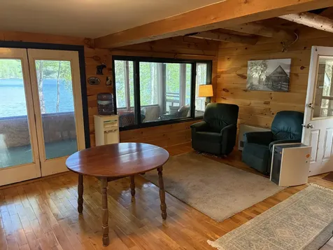 82 Lakeside Drive Saint Albans ME 04971