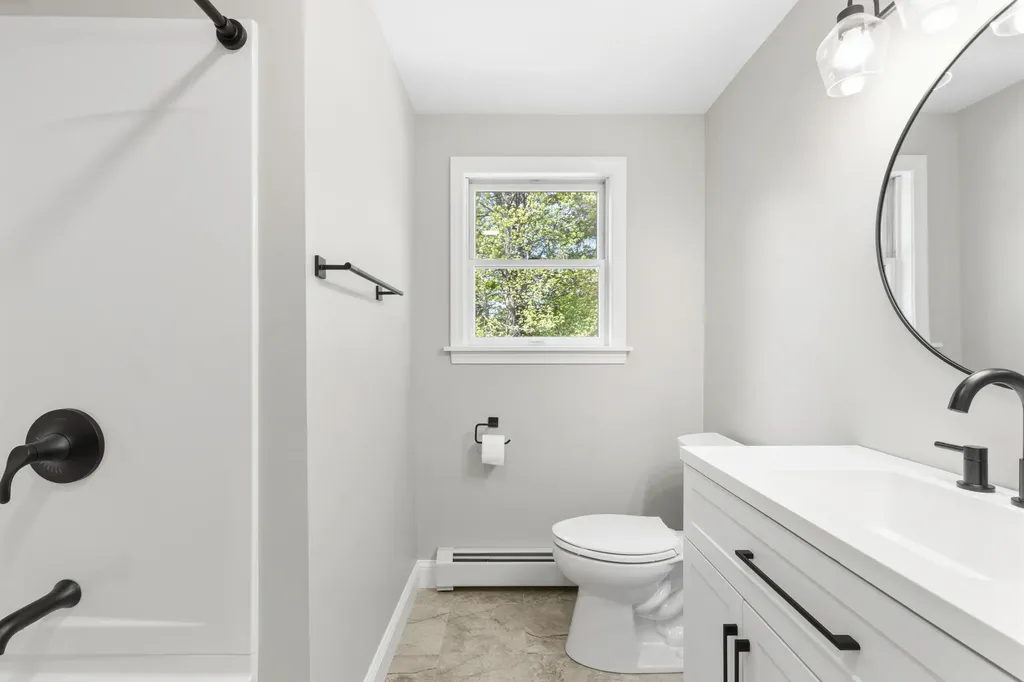 119 Capisic Street Portland ME 04102