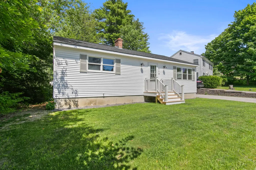 119 Capisic Street Portland ME 04102