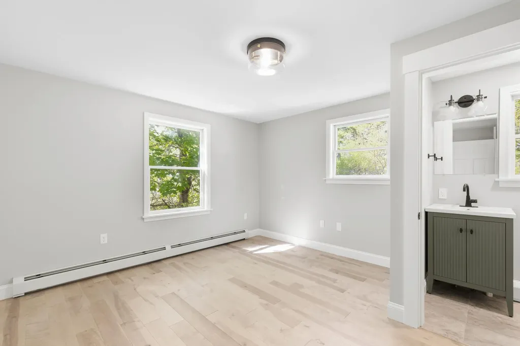 119 Capisic Street Portland ME 04102