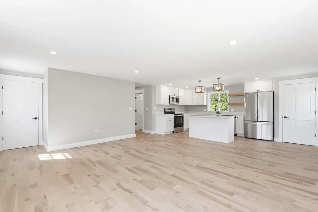 119 Capisic Street Portland ME 04102