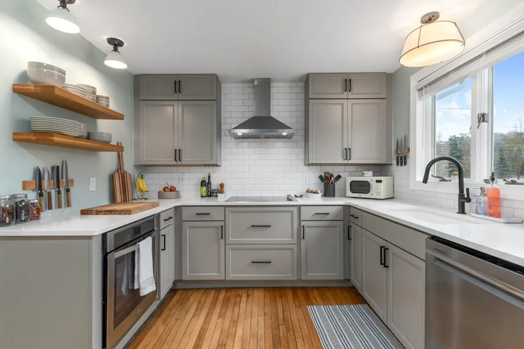 904 Washington Avenue Portland ME 04103